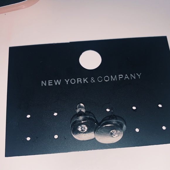 Brand new New York & Company earrings - Picture 1 of 1
